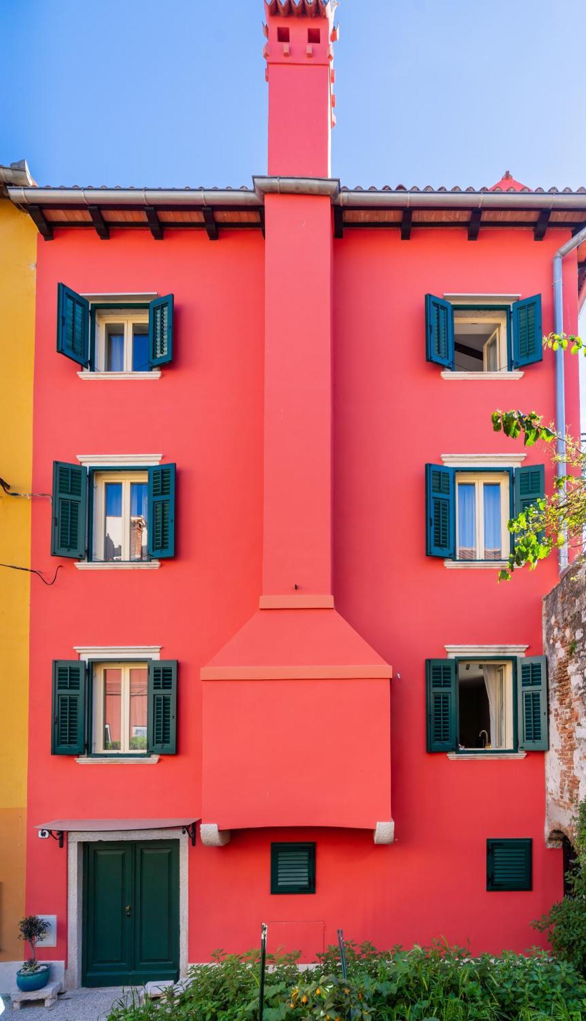 Old Town Seabreeze Residence Rovigno Esterno foto