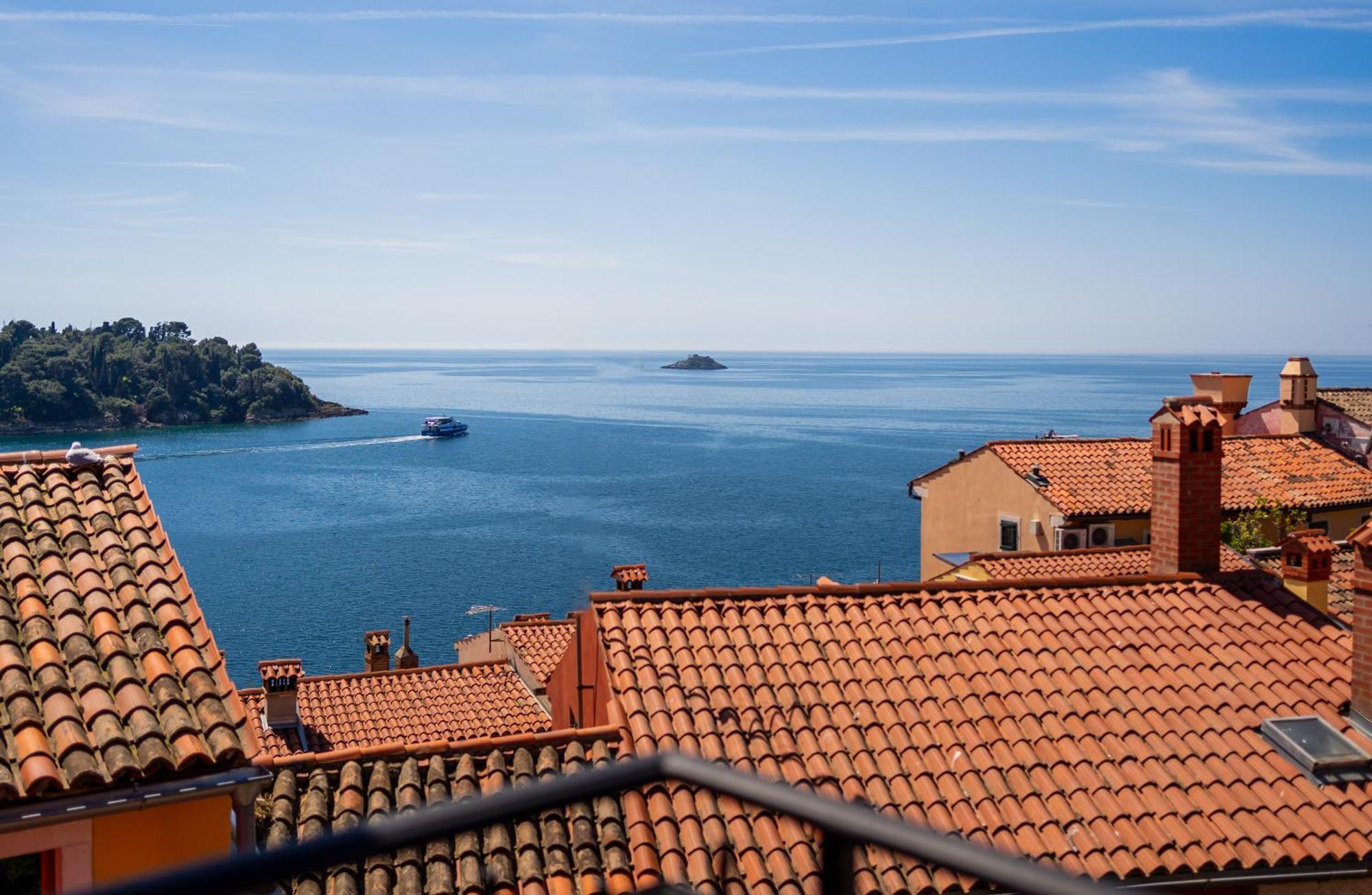Old Town Seabreeze Residence Rovigno Esterno foto